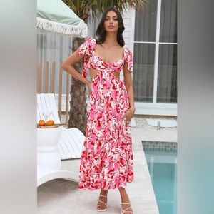 HELLO MOLLY MAXI DRESS